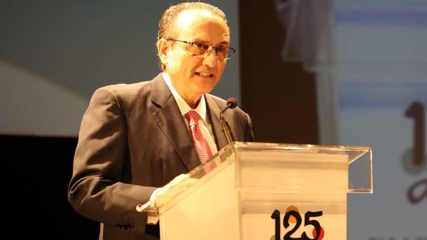 Javier Moll, presidente de Prensa Ibérica y de Diario de Ibiza, durante el discurso inaugural de la gala.