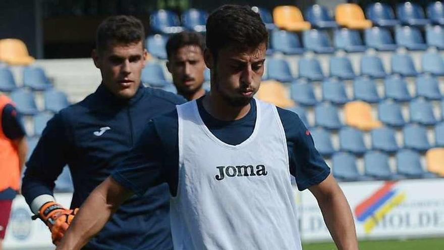 Kevin Presa durante un entrenamiento. // R.V.