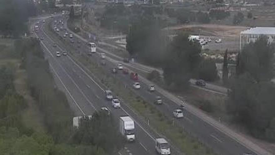 VehÃ­culos esta maÃ±ana en la carretera de Llucmajor, en sentido Palma.