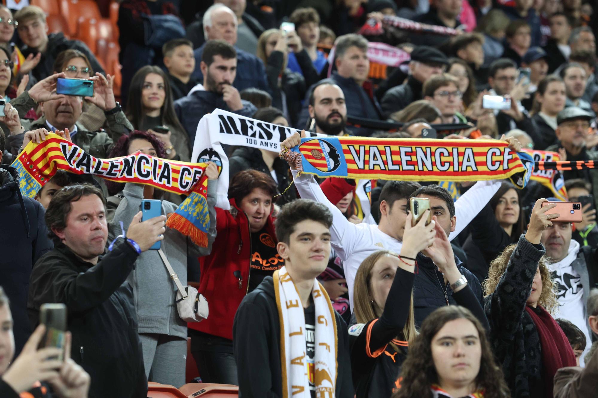 Valencia CF - Nottingham Forest en imágenes