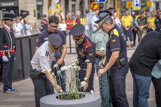 Acto de recuerdo y homenaje a las víctimas del atentado del 17A