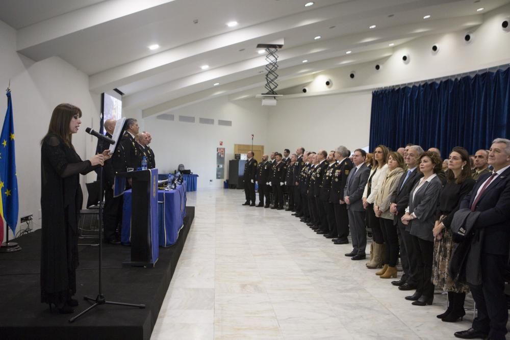 Actos de conmemoración del aniversario de la Policía