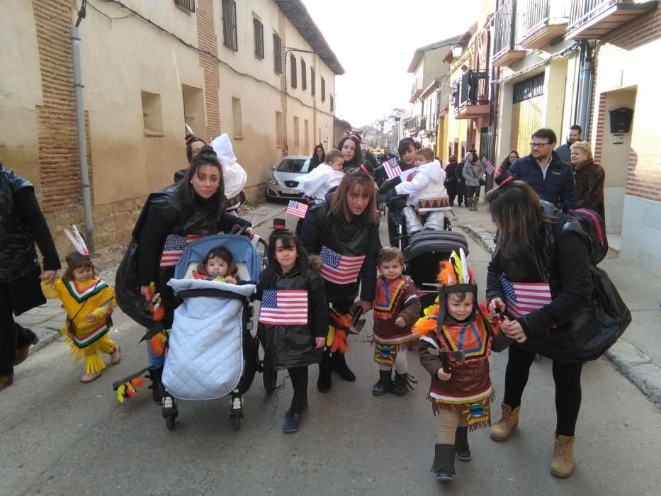 Carnaval en Toro: Desfile de chupetines