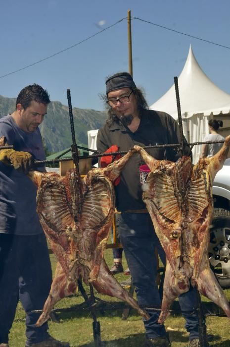 Fiesta del Corderu en Prau L.lagüezos