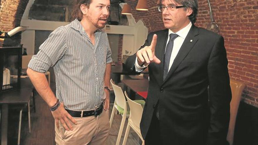 Iglesias y Puigdemont, liderazgos fallidos