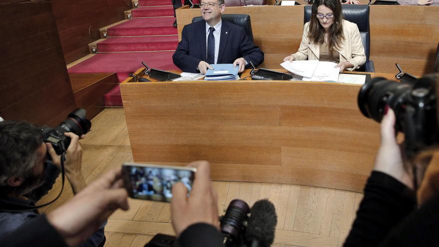 Puig y Oltra, hoy en las Corts Valencianes