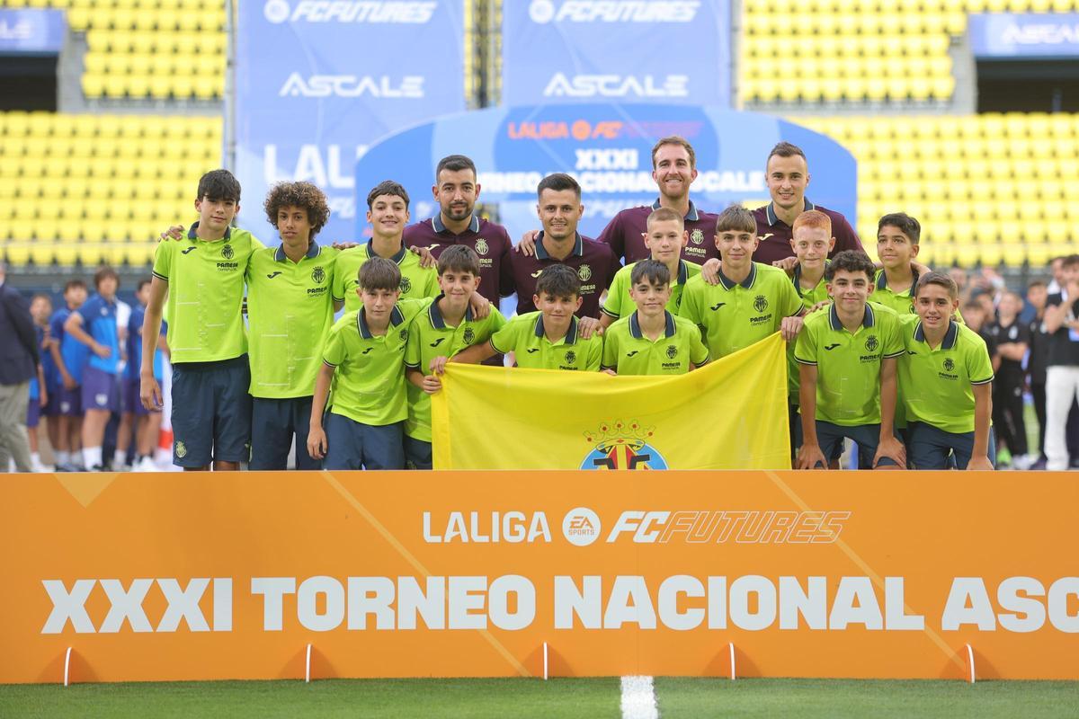 El XXXI Torneo Nacional Ascale LaLiga Futures arranca con una espectacular ceremonia inaugural.
