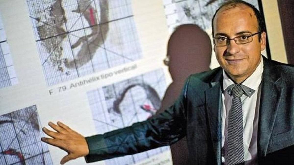 El médico forense Aitor Curiel
