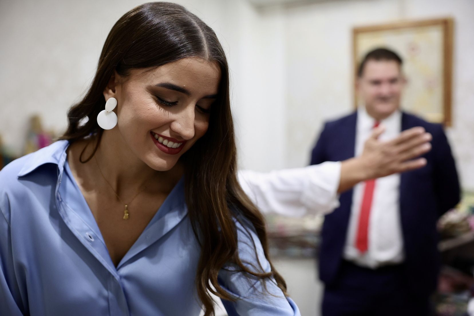 Carmen y Marta eligen sus espolines "Fallera Mayor de València"