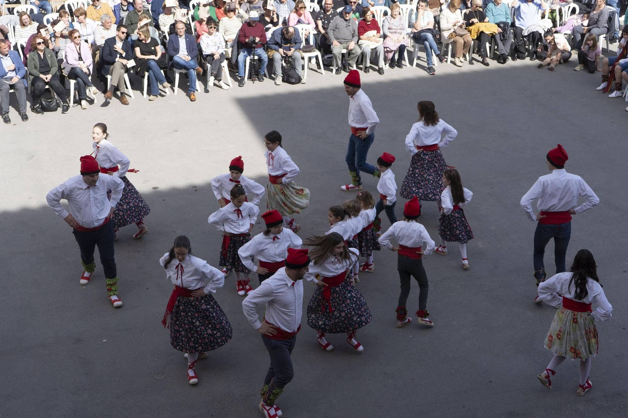 Totes les imatges de la trobada de balls de cascavells de Cardona