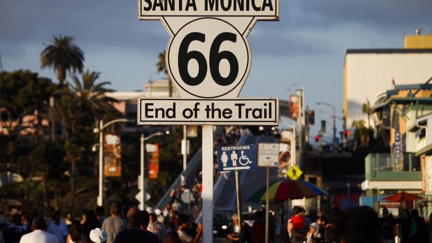 Final de la Ruta 66 en Santa Mónica, uno de los destinos míticos de los viajeros internacionales.