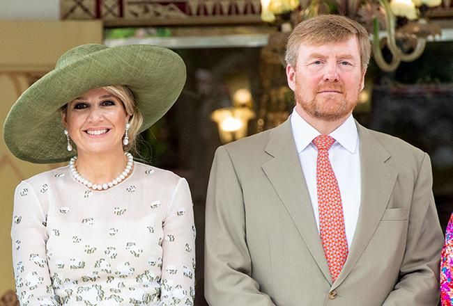 Los reyes de Holanda en Indonesia
