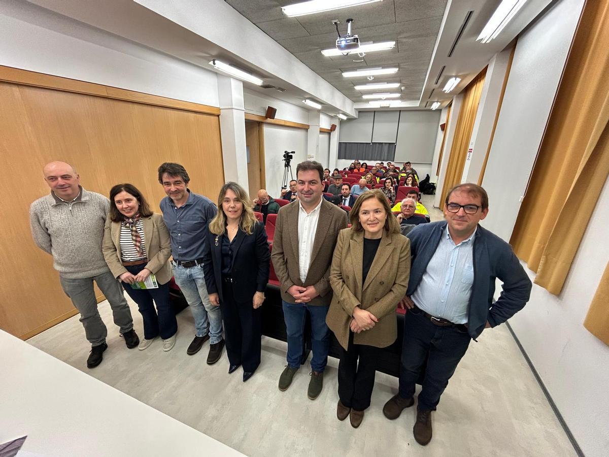 Por la izquierda, Eloy Rodríguez, Belén Liste, Ignacio García; Mónica Fernández, Sergio Hidalgo, Begoña López y Juan Antonio Lázaro