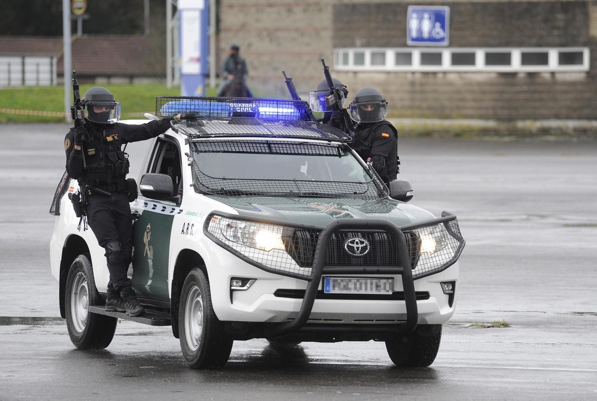 El simulacro de secuestro con arma blanca en Sedexpo, en imágenes