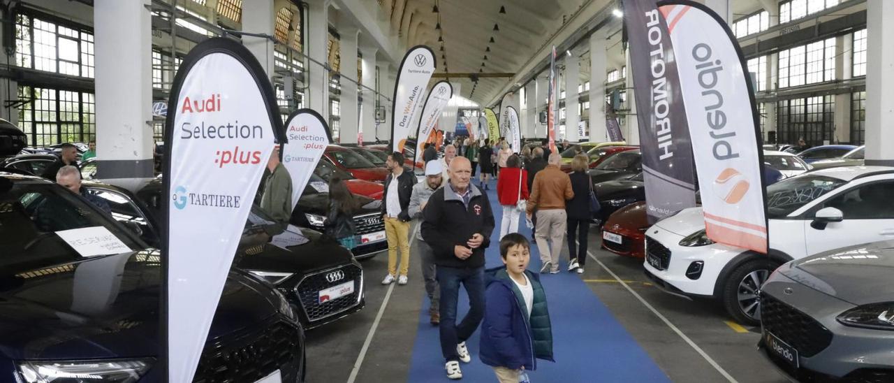 La III Feria del Automóvil de Oviedo cierra con 250 coches vendidos, el 70% de los expuestos