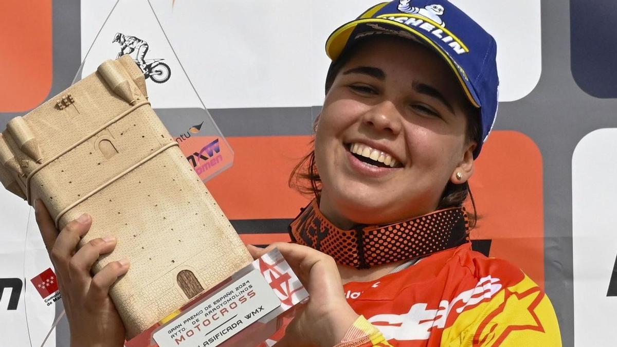 Photo: elperiodico.com Daniela Guillén Makes History as First Spanish WMX Motocross World Champion