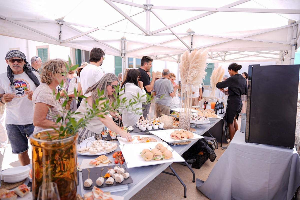 Galería: Formentera inaugura la exposición de arte contemporáneo en el Faro de la Mola Galería: Formentera inaugura la exposición de arte contemporáneo en el Faro de la Mola