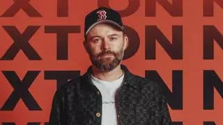 Philip Barantini, director de 'Adolescencia': "Puedes creer que tu hijo está bien solo en su habitación, pero es ahí donde suceden los daños"