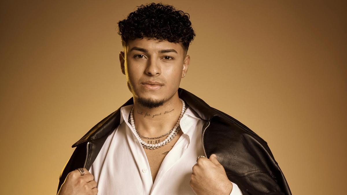 Kenneth luchará con 'Los ojos no mienten' por la Sirenita de Oro.