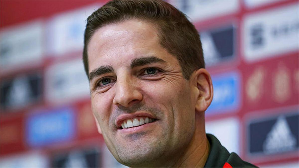 Robert Moreno: "Me gustaría que los equipos españoles tuviesen más jugadores españoles"