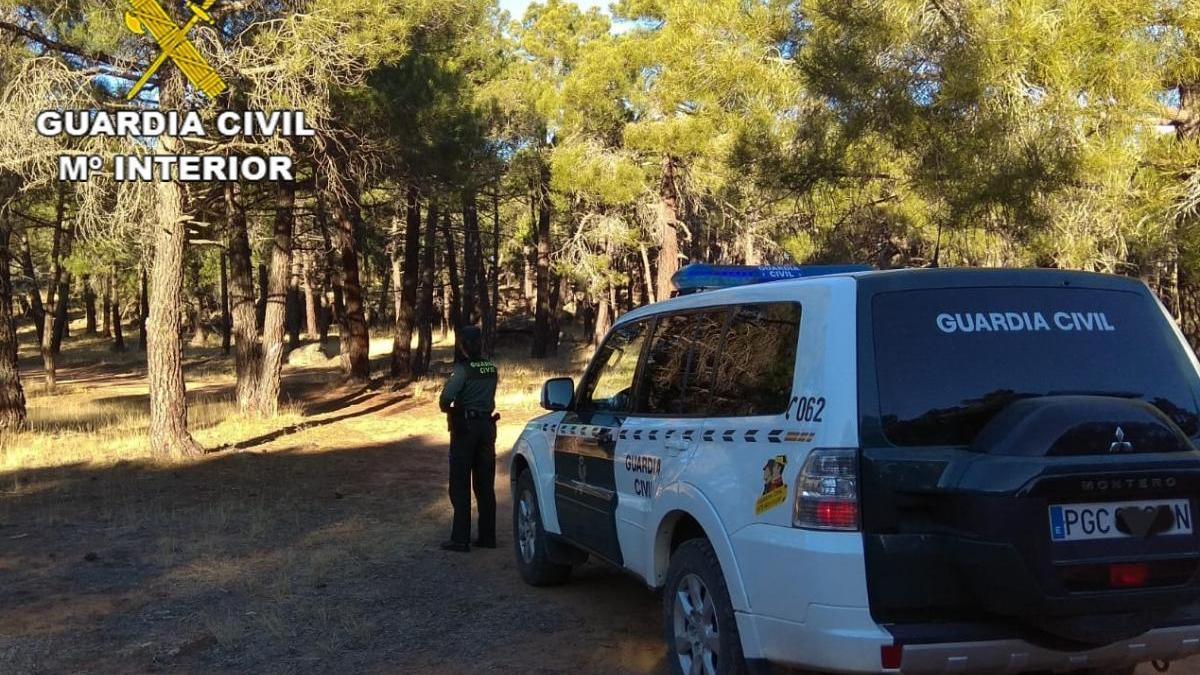 La Guardia Civil de Teruel auxilia a dos escaladores extraviados en Albarracín