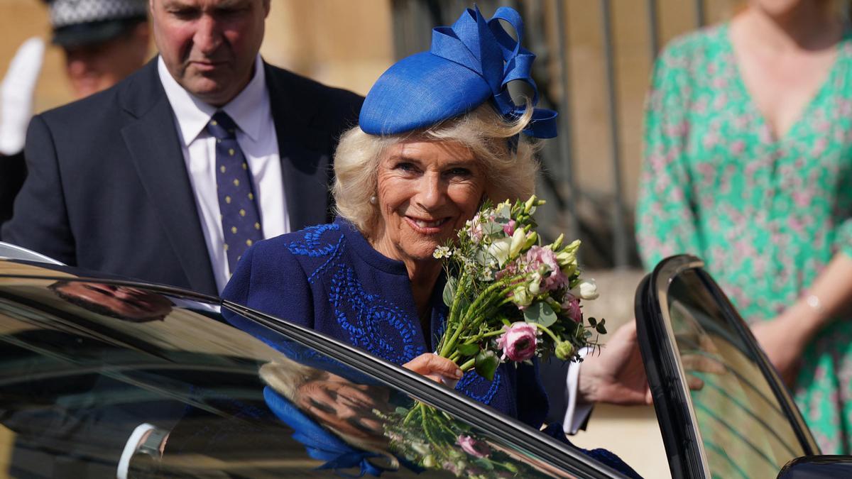 La familia real británica celebra la misa de Pascua en Windsor
