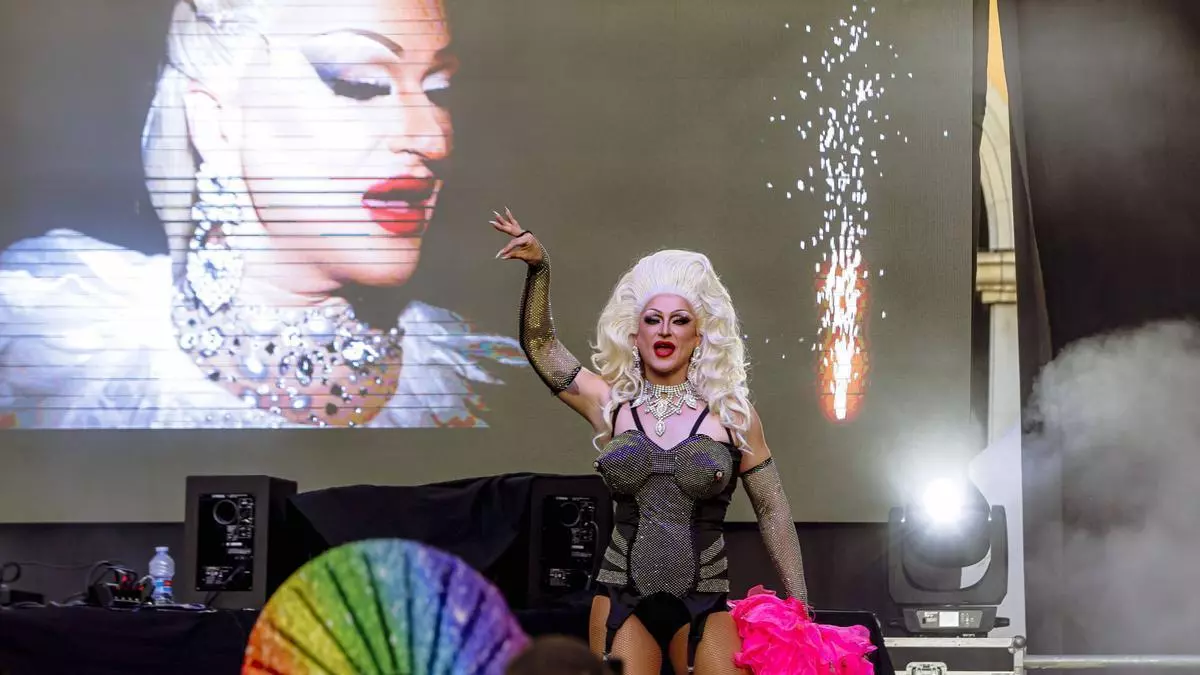 La fiesta del Orgullo organizada por Cort registra una discreta asistencia tras la ruptura con Ben Amics