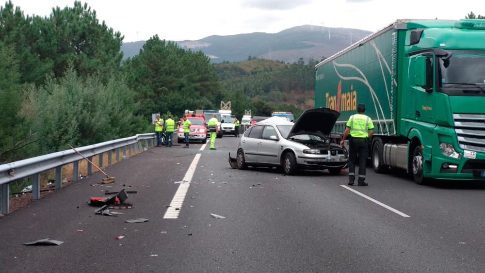 Accidente mortal en la AP-9: fallece atropellada p