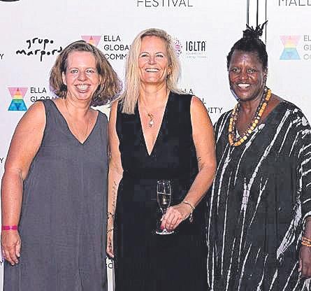 Sabine, Kristin Hansen y Sheela.