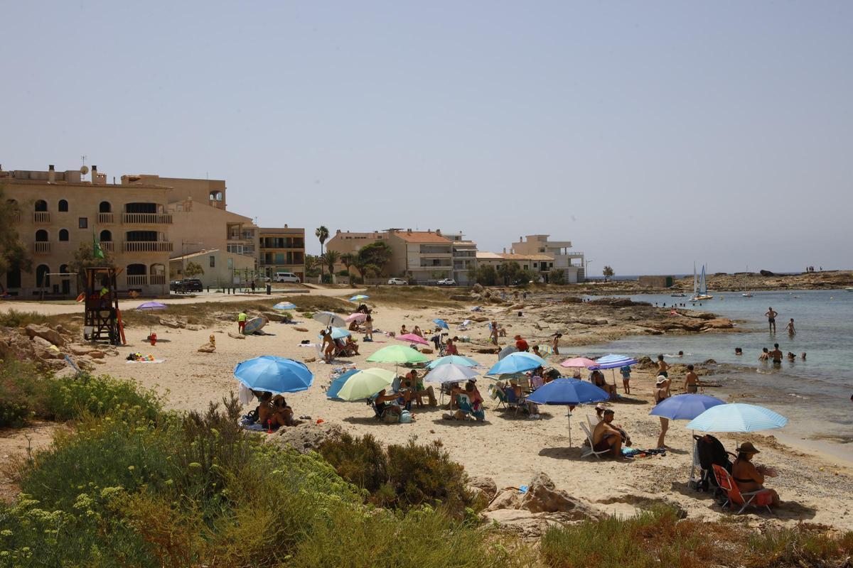 Platja de Cala Galiota.