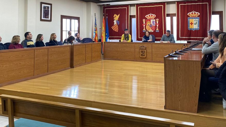 El pleno de Benicarló hace oficial la salida de Filo Agut: ya tiene sustituto