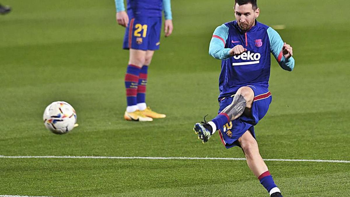 Messi chuta en un entrenamiento, esta semana. | DPA