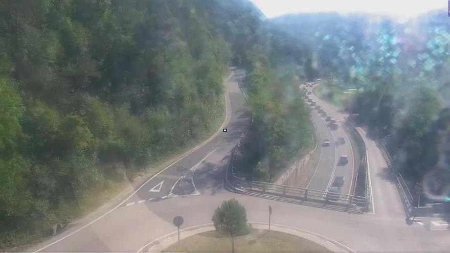 L’operació tornada deixa retencions de fins a 12 quilòmetres a l’Eix del Llobregat