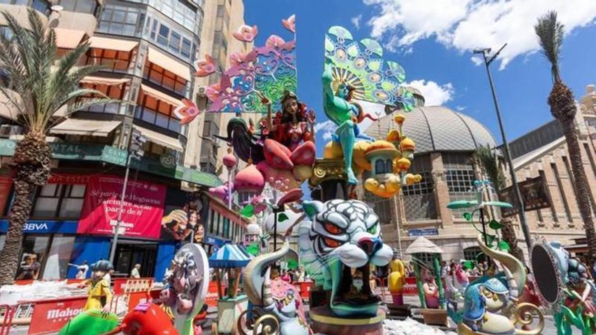 No es una forma de hablar: por qué muchos alicantinos organizan su vida en "antes y después de Hogueras"