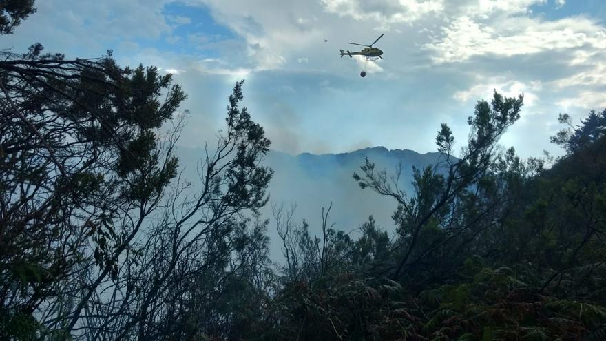 Incendios en Asturias: Así está ahora mismo el fuego de Ribadesella