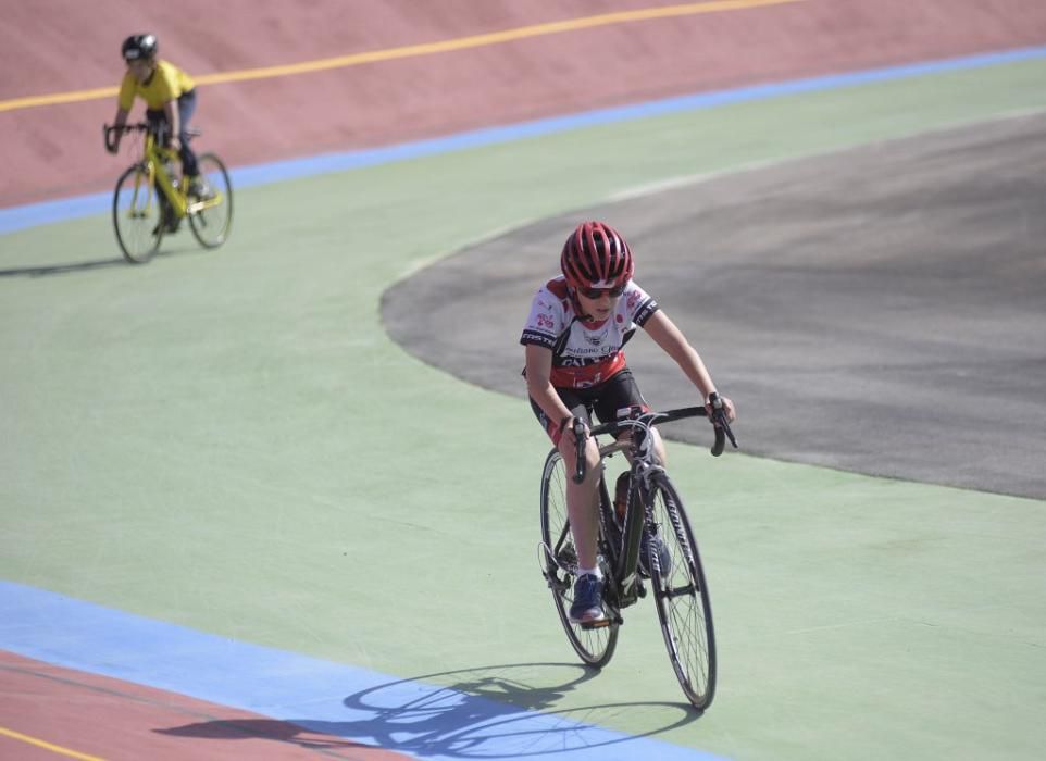 Exhibición en el velódromo de Molina de Segura