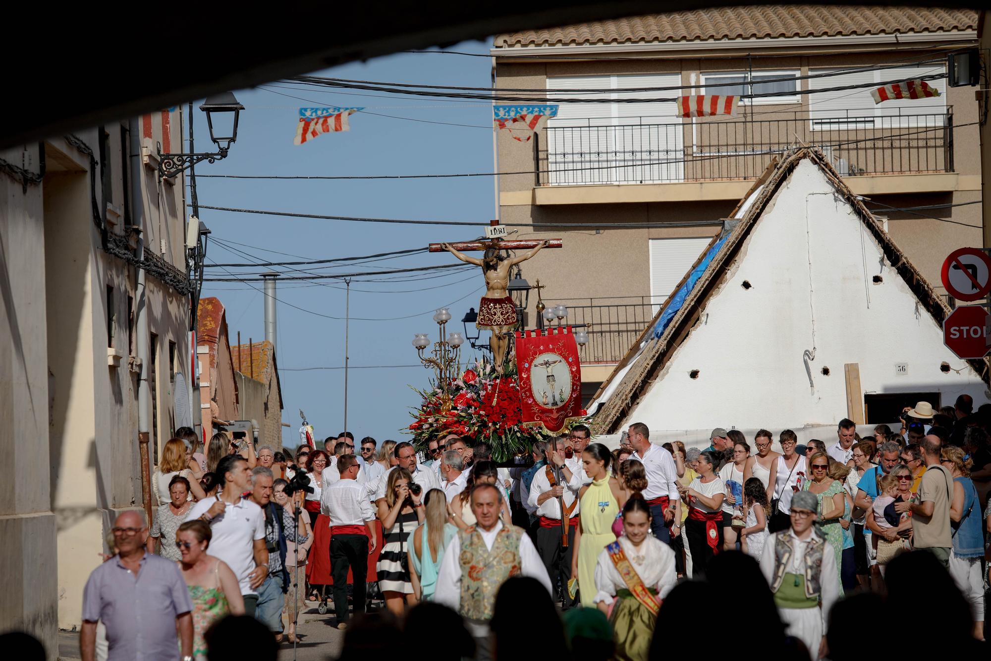 Así ha sido la romería en barca del Cristo de la Salud de El Palmar