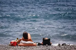 Los termómetros 'hierven' ante la fuerte entrada de aire sahariano: Canarias espera máximas de hasta 37 grados este miércoles