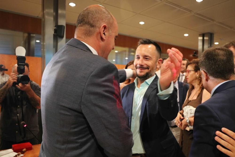 El nuevo presidente del Consell se marca como reto el acceso a la vivienda y carga contra «los lujos basados en el incivismo»