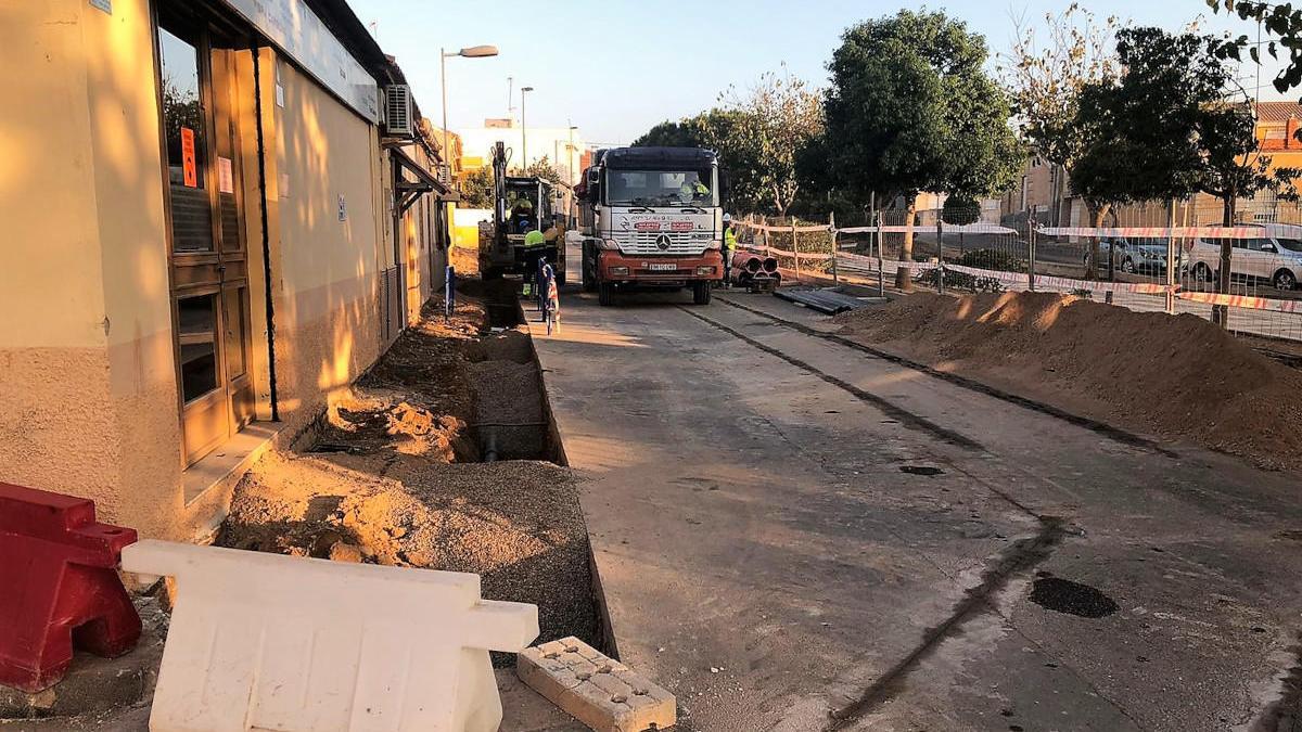 Las obras de la calle Canalejas, en la diputación de Alumbres.