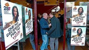 Consulta Votación en un centro cívico de El Vendrell, el 28 de febrero.