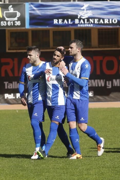 El partido entre el Real Avilés y el Siero, en imágenes