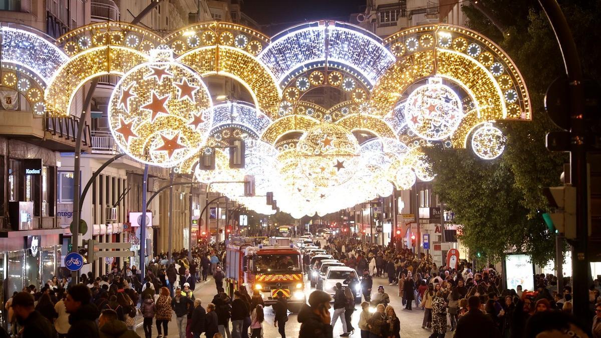 Las mejores imágenes del encendido de luces de Navidad de Murcia