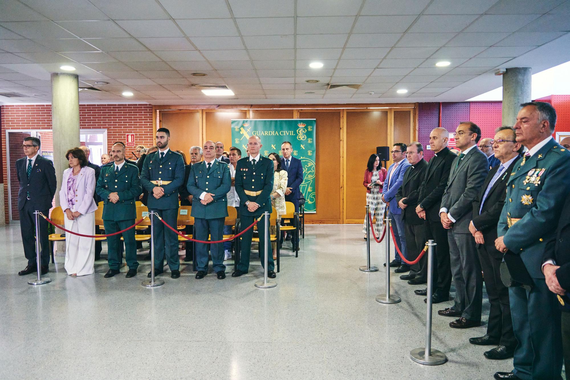 Homenaje de la Guardia Civil de Cáceres