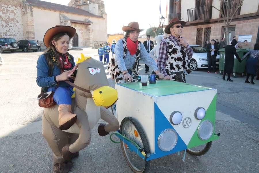 Carnaval 2017: Desfile en Monfarracinos