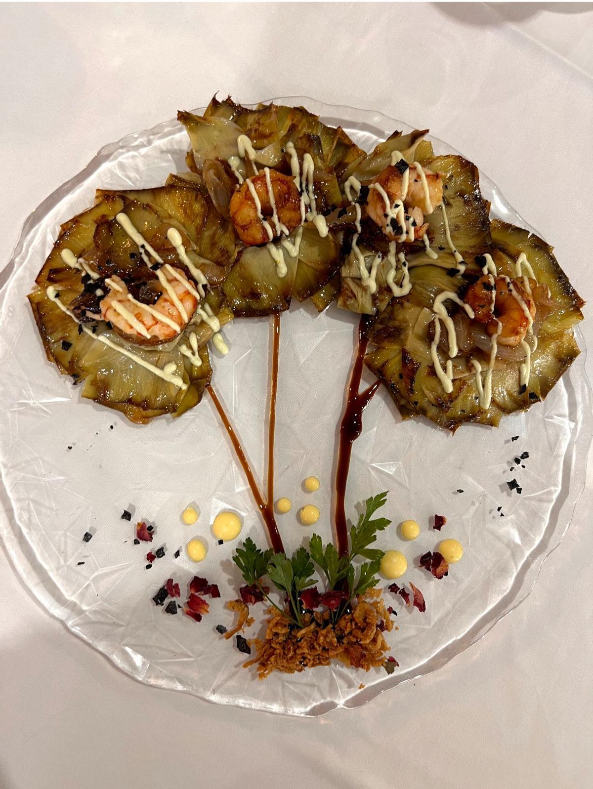 Alcachofa confitada con gamba y mayonesa cítrica de Vaig a Dite, uno de los platos que se podrá de gustar en "Menjars de la Terra".