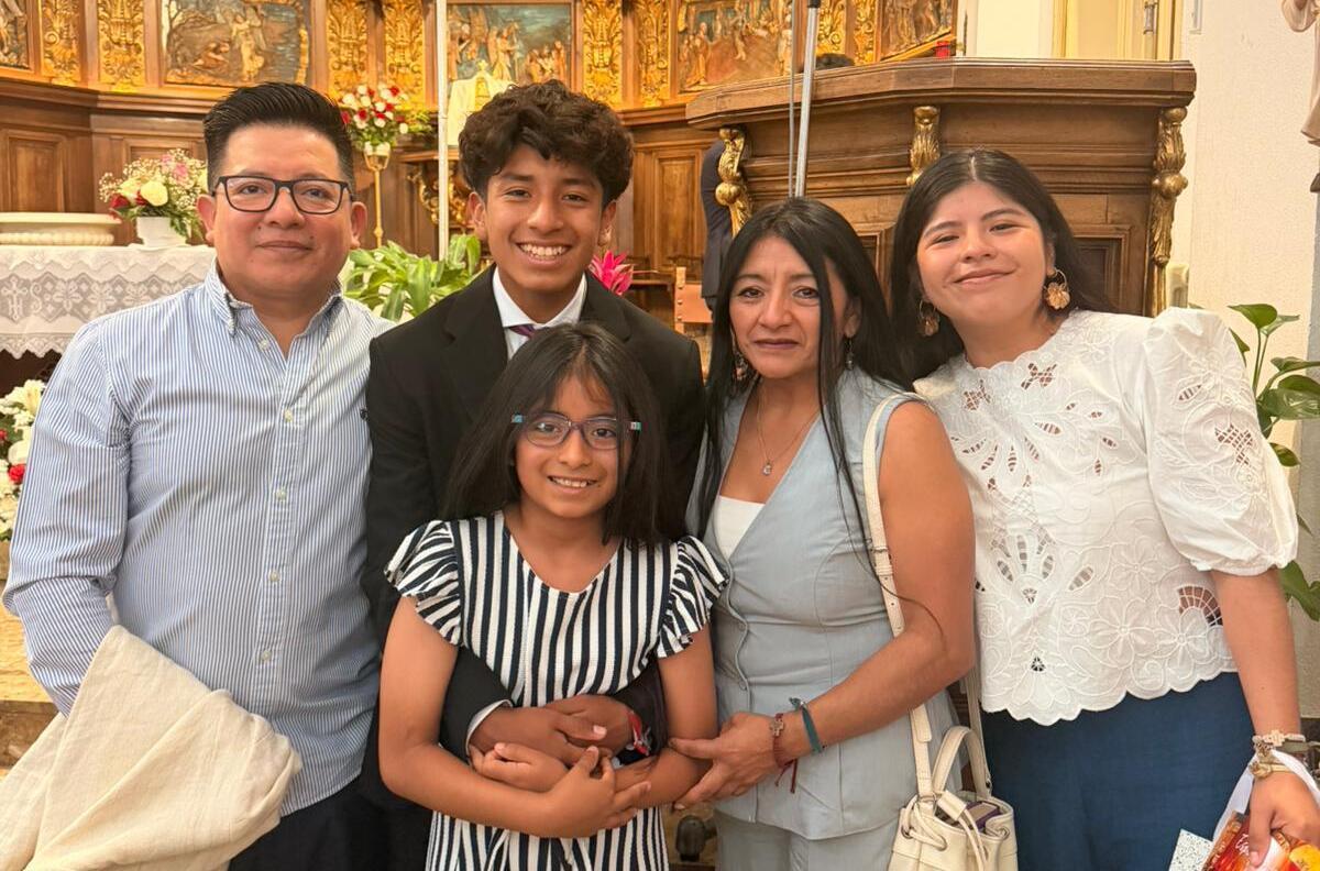 La famila Aguilar acogerá a tres peregrinos murcianos