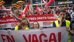 Manifestación de distintas patronales durante la mediación por la huelga del metal de Barcelona
