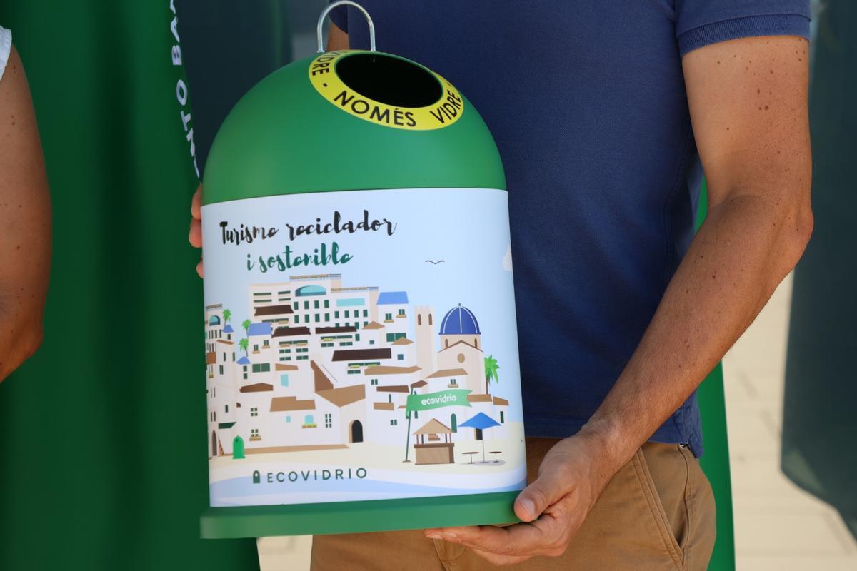 Sant Antoni quiere revalidar su Bandera Verde para seguir siendo "referente de Baleares" en reciclaje de vidrio