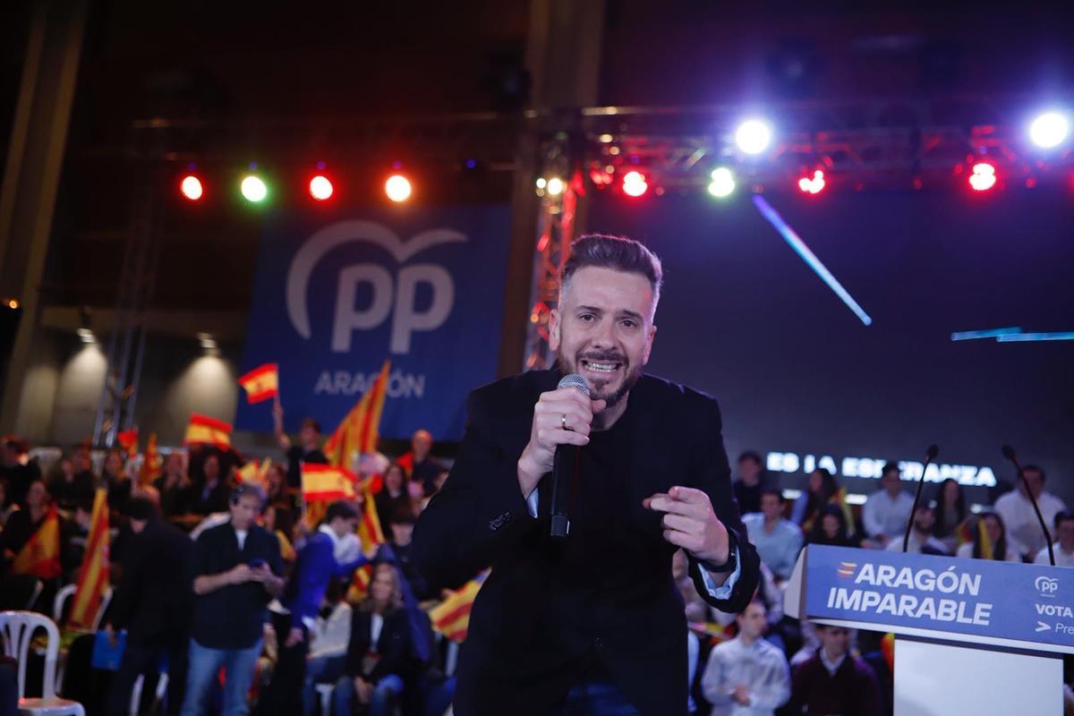 EN IMÁGENES | Mitin fin de campaña del PP en el Auditorio de Zaragoza ...